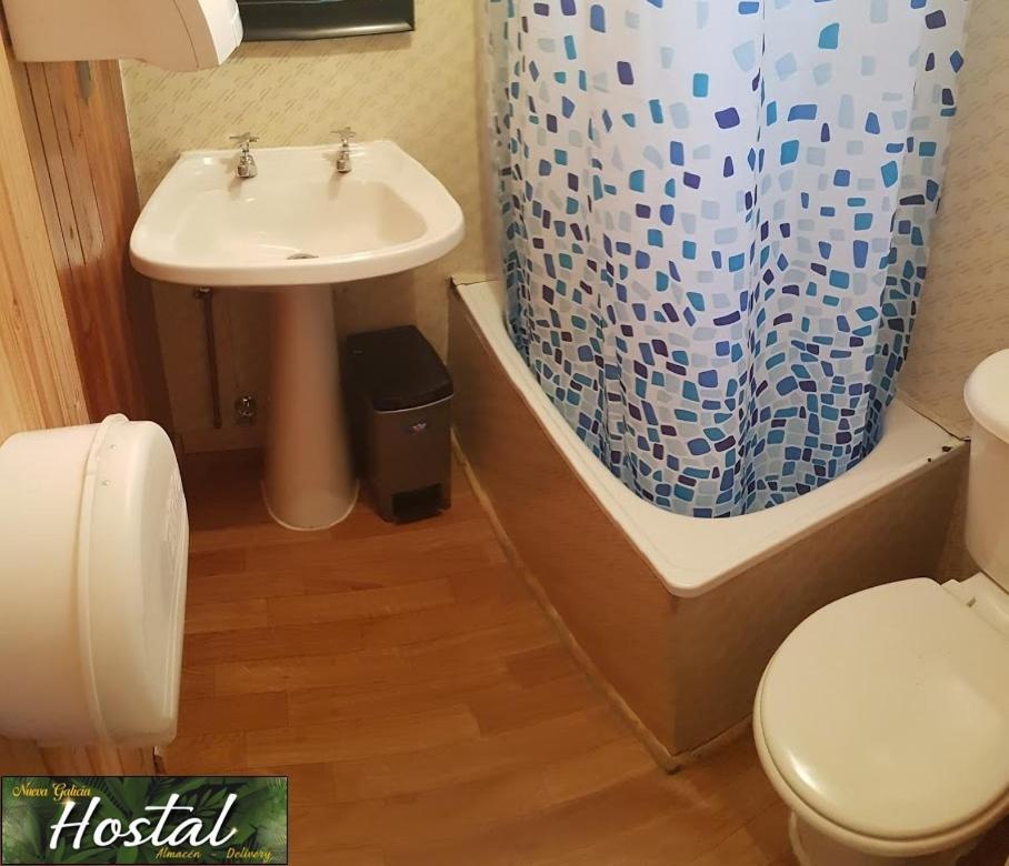 Hostal Nueva Galicia Castro Ngoại thất bức ảnh